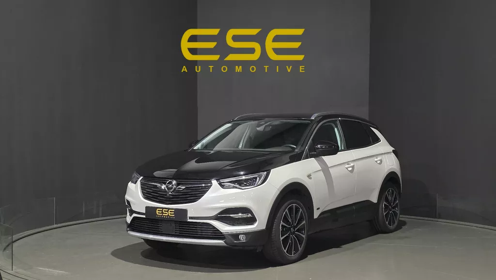 Opel Grandland X 1.6 Turbo Ultimate | Leder | Camera | Navi | PHEV | Stoelkoeling