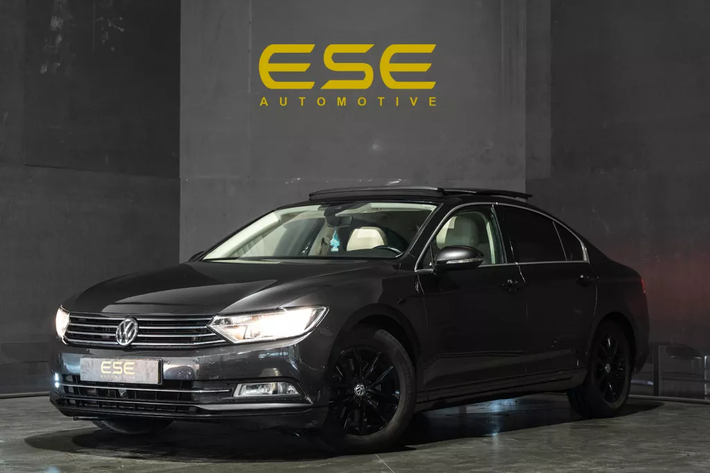 Volkswagen Passat 1.5 TSI Highline | Pano | Automaat | Trekhaak